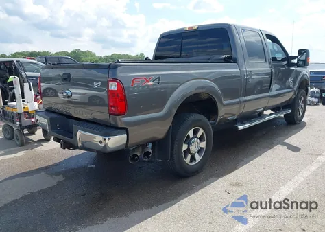 2014 Ford F-250 Lariat z USA, uszkodzony, nr VIN 1FT7W2BT0EEA64923